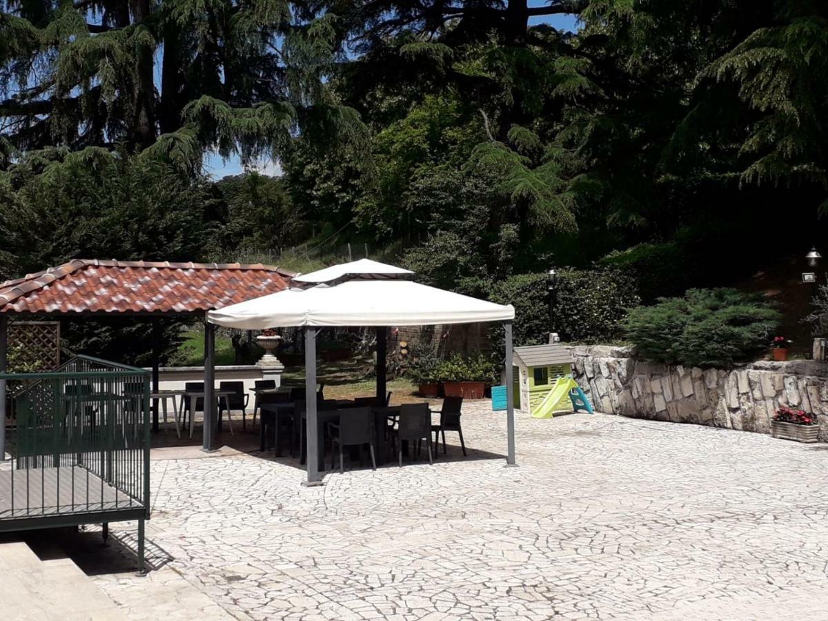 La Tenuta Di Bacco 호텔 콜레페로 외부 사진